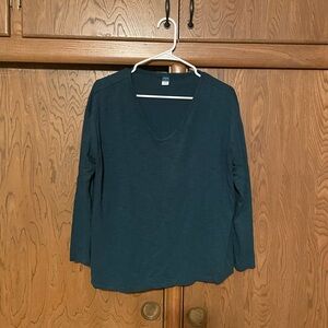 Dark Green Old Navy Maternity / Nursing  Top